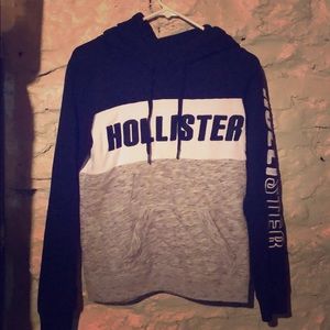 Hollister sweatshirt